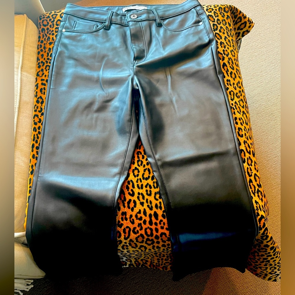 Never worn, black Zara, crop flare, leather like pants. Size 6